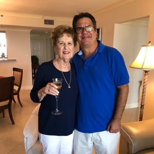 Meet your Posher, Christa